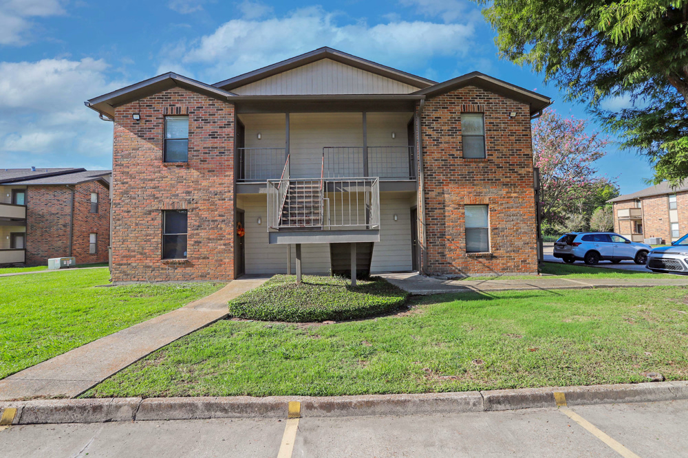 City Heights Magnolia Place gallery image preview